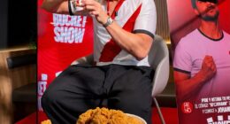 KFC REVOLUCIONA SU EXPERIENCIA DIGITAL CON "EL BUCKET SHOW" Y LLEVA EL CONCEPTO DEL "DIPEO" A OTRO NIVEL JUNTO A JOHANN VERA.